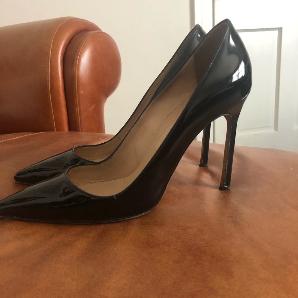 Authentic Manolo Blahnik Pumps